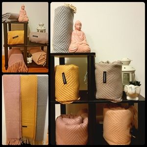 Cashmere Handmade scarfs are Thick/heavy pattern which are exceptionally soft .